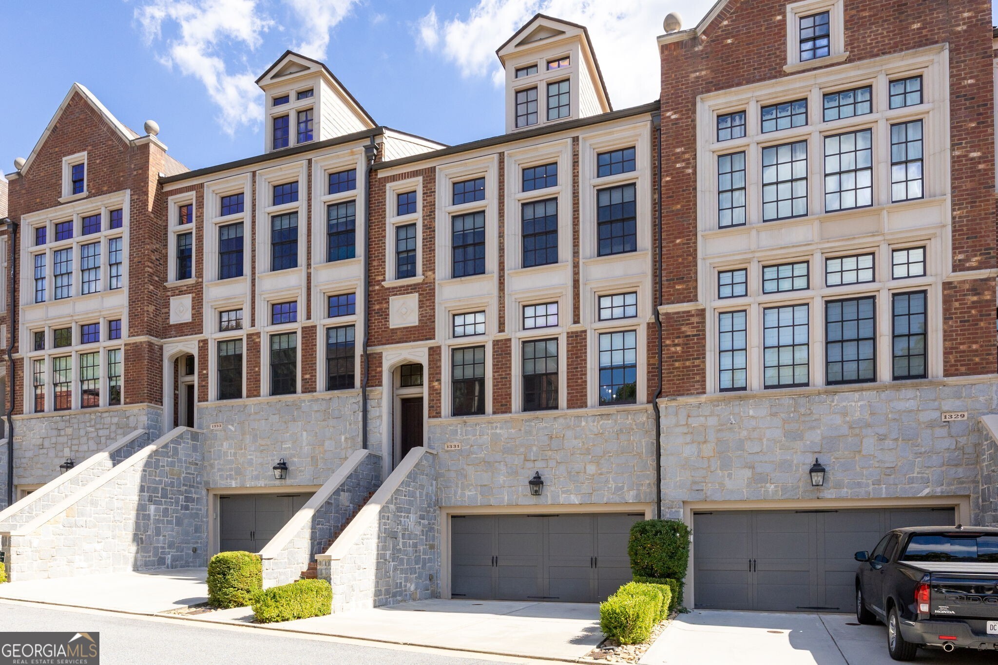 Savoy At Town Brookhaven - Residential