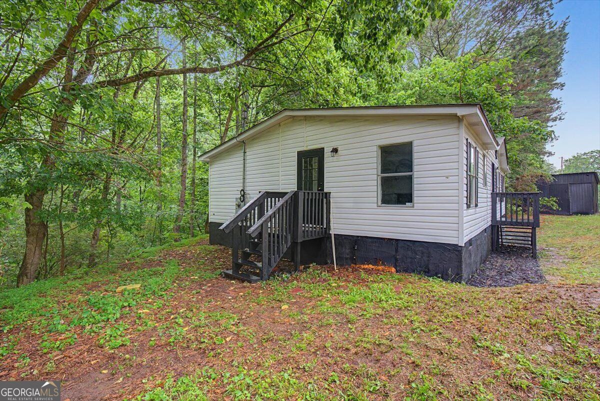 360 Black Knob Church RD