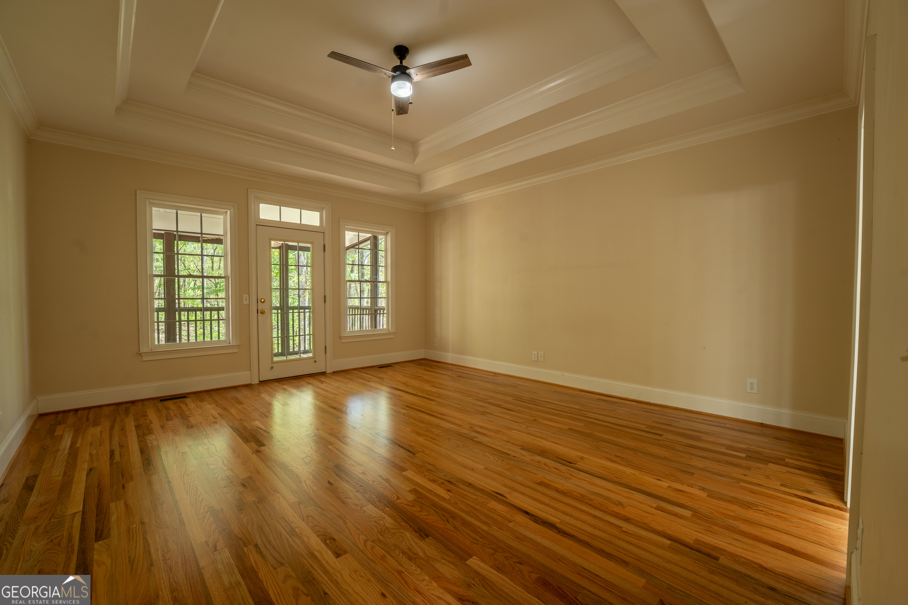 Clarkesville, Georgia 30523, United States, 5 Bedrooms Bedrooms, ,5 BathroomsBathrooms,Residential,Active,109158