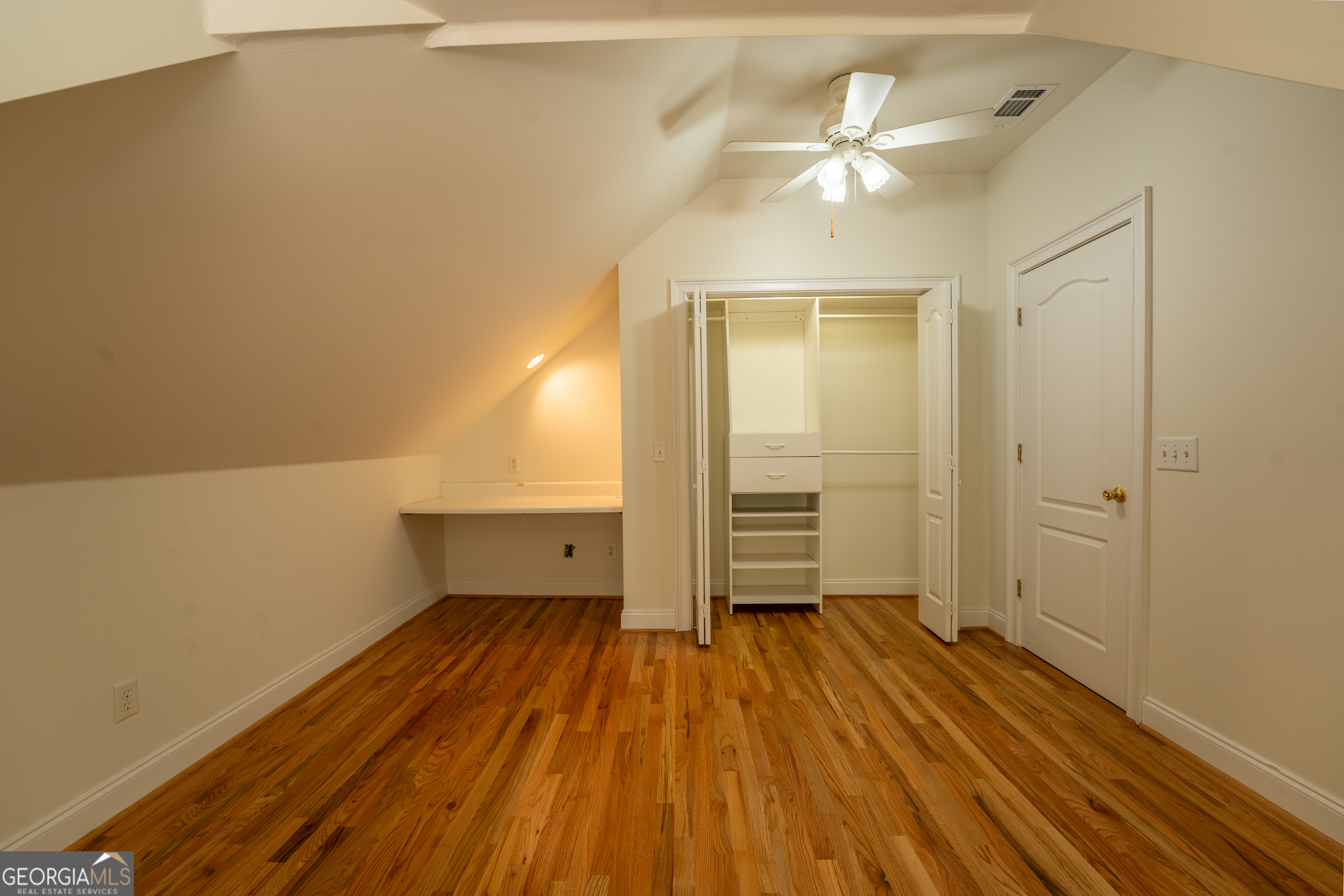 Clarkesville, Georgia 30523, United States, 5 Bedrooms Bedrooms, ,5 BathroomsBathrooms,Residential,Active,109158