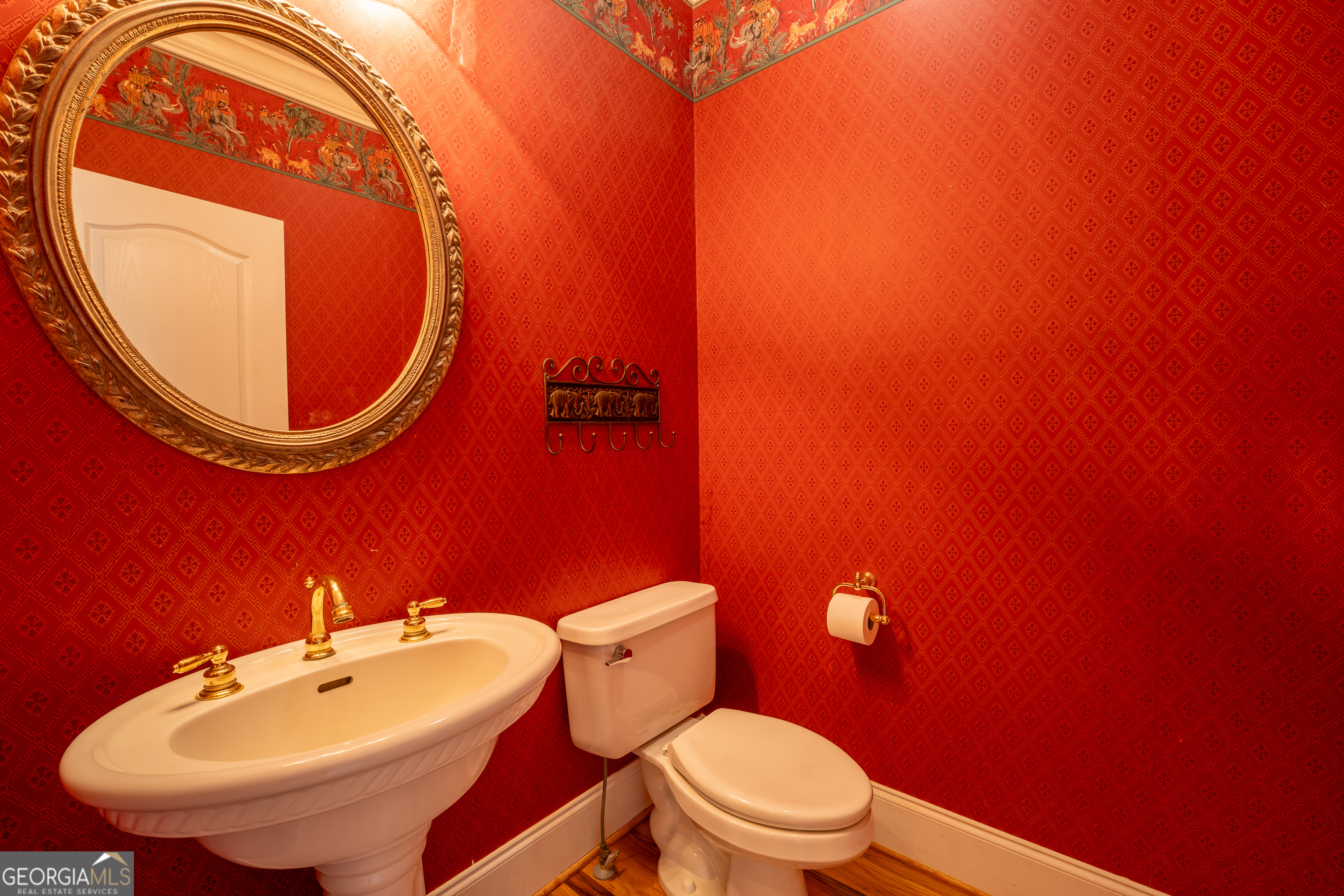 Clarkesville, Georgia 30523, United States, 5 Bedrooms Bedrooms, ,5 BathroomsBathrooms,Residential,Active,109158