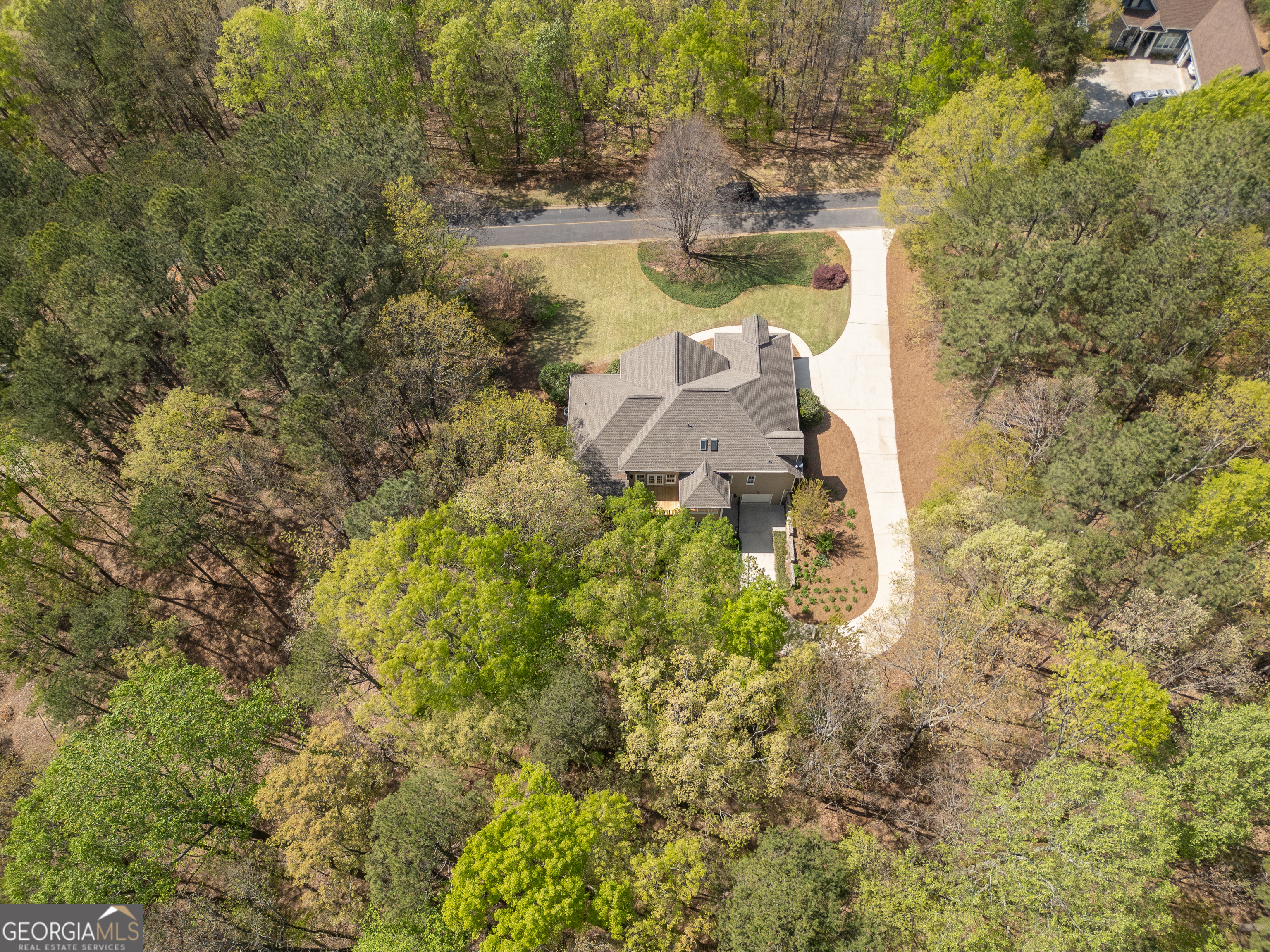 Clarkesville, Georgia 30523, United States, 5 Bedrooms Bedrooms, ,5 BathroomsBathrooms,Residential,Active,109158