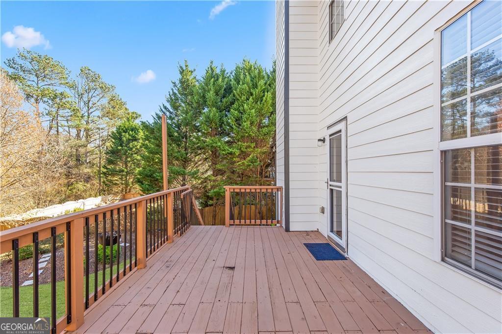 306 Ivy Manor NW