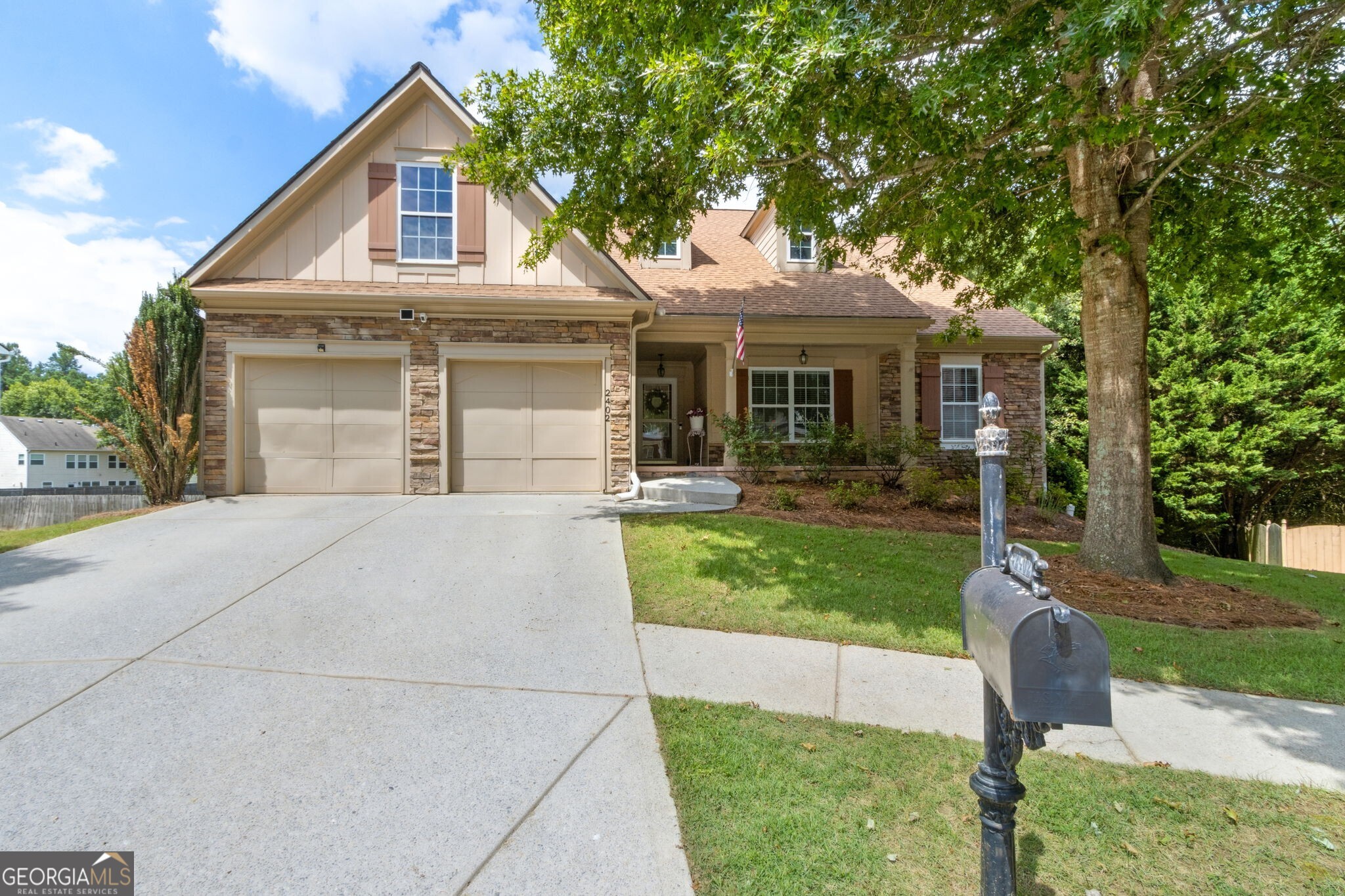 2402 Jasmine Glen DR