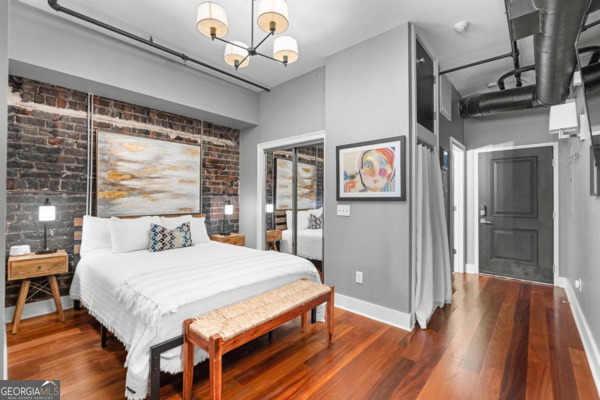 310 W Broughton ST 3011