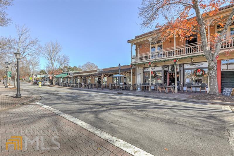 Roswell Springs - Residential Lease
