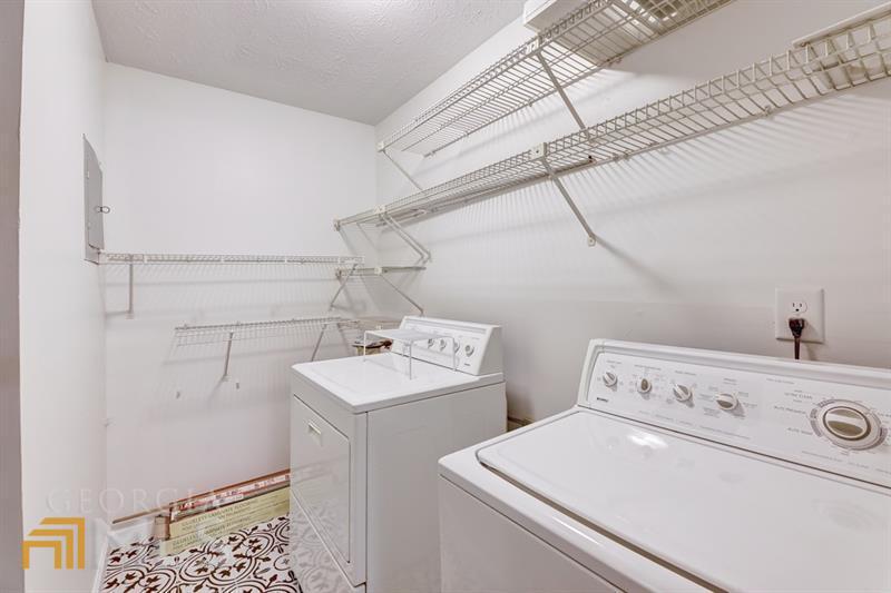 Roswell Springs - Residential Lease