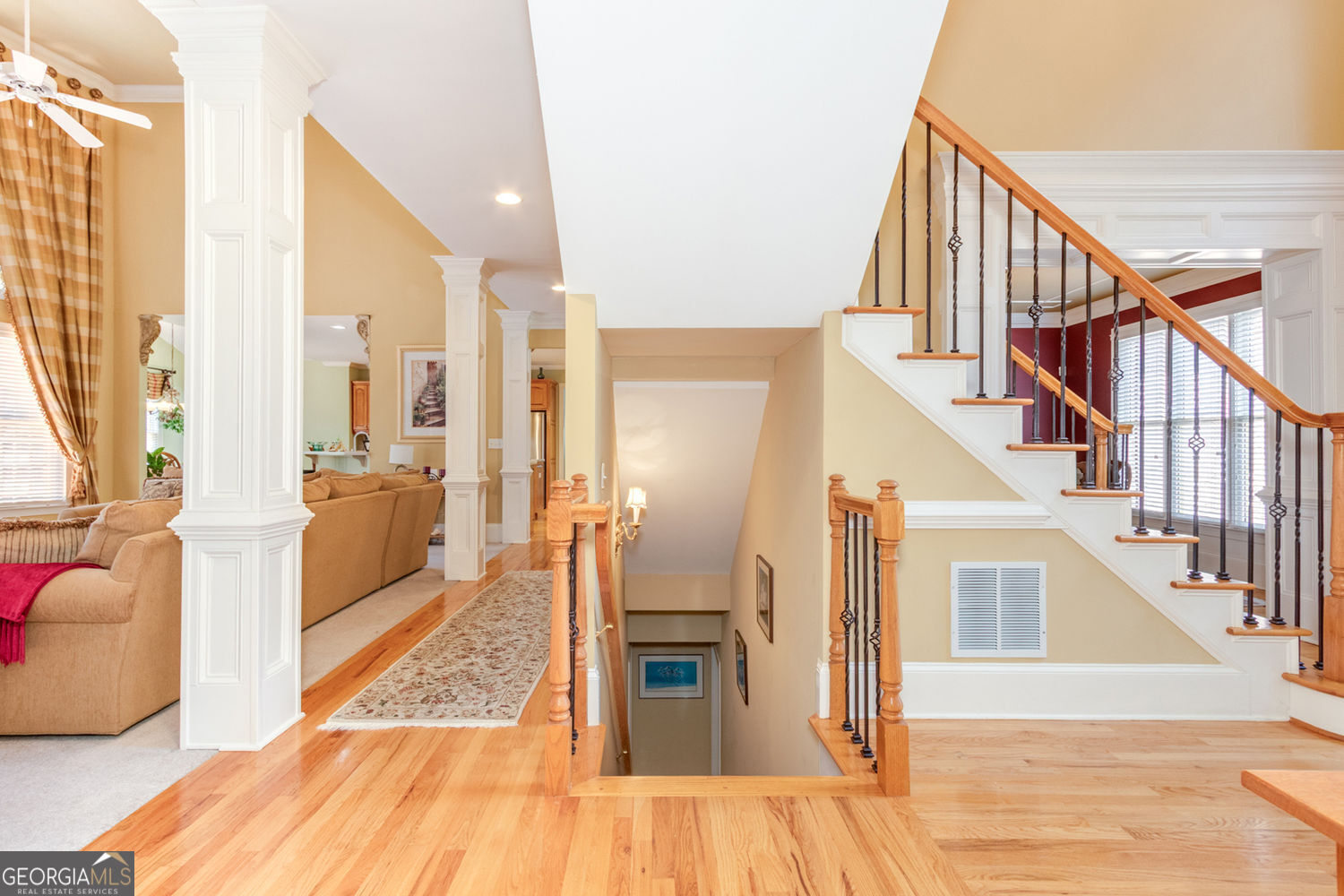 Alpharetta, Georgia 30022, United States, 5 Bedrooms Bedrooms, ,5 BathroomsBathrooms,Residential,Pending,182551