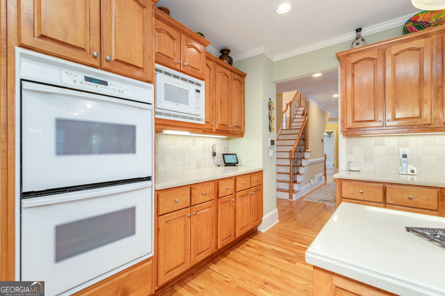 Alpharetta, Georgia 30022, United States, 5 Bedrooms Bedrooms, ,5 BathroomsBathrooms,Residential,Pending,182551