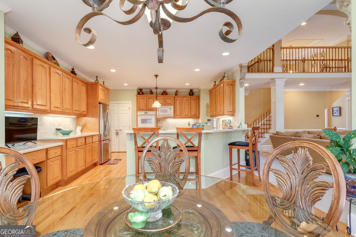 Alpharetta, Georgia 30022, United States, 5 Bedrooms Bedrooms, ,5 BathroomsBathrooms,Residential,Pending,182551