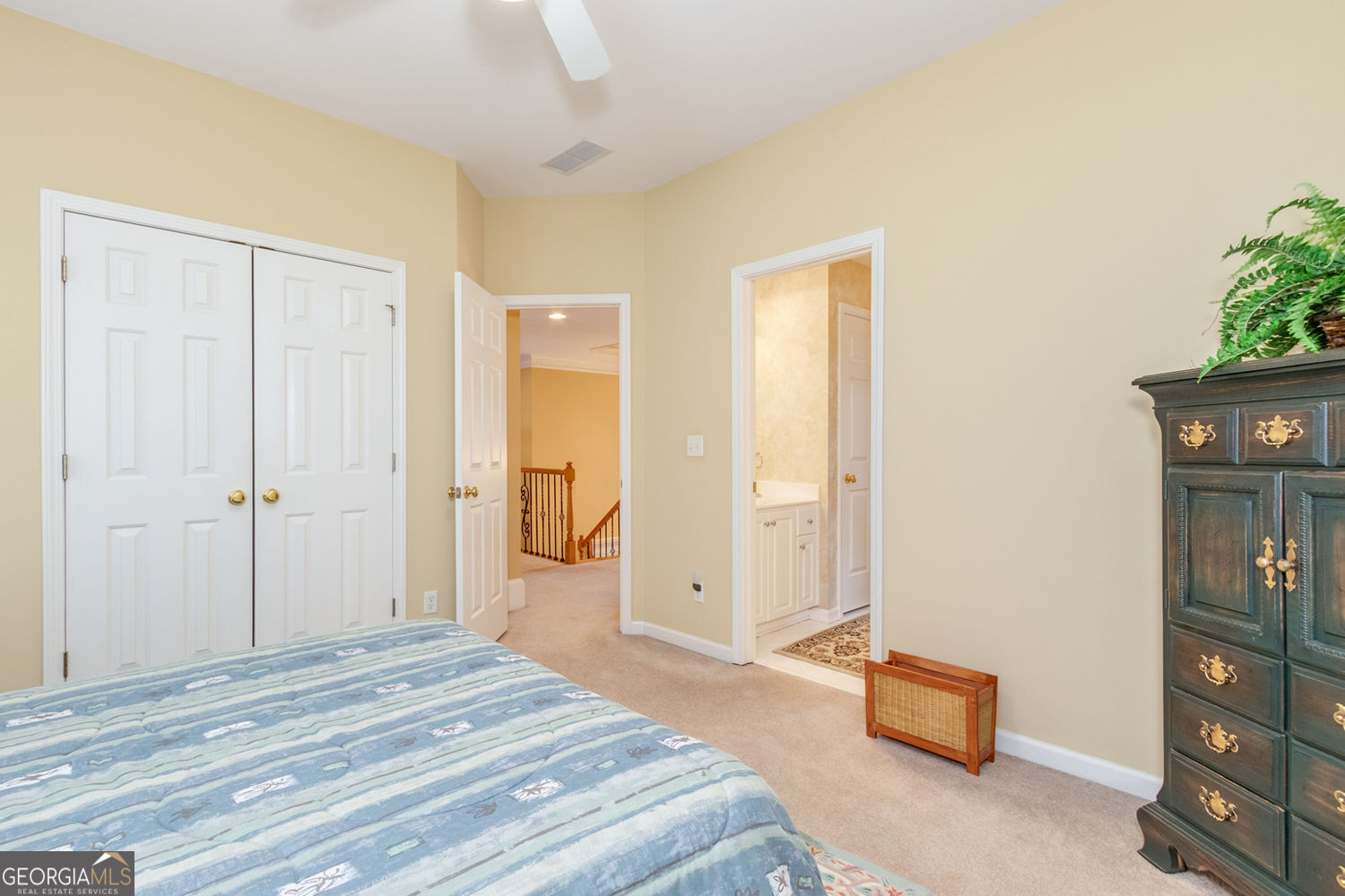 Alpharetta, Georgia 30022, United States, 5 Bedrooms Bedrooms, ,5 BathroomsBathrooms,Residential,Pending,182551