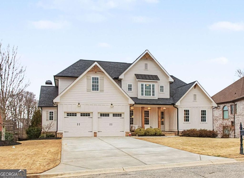 Photo of 824 Low Falls Court, Jefferson, GA 30549 (MLS # 10699367)