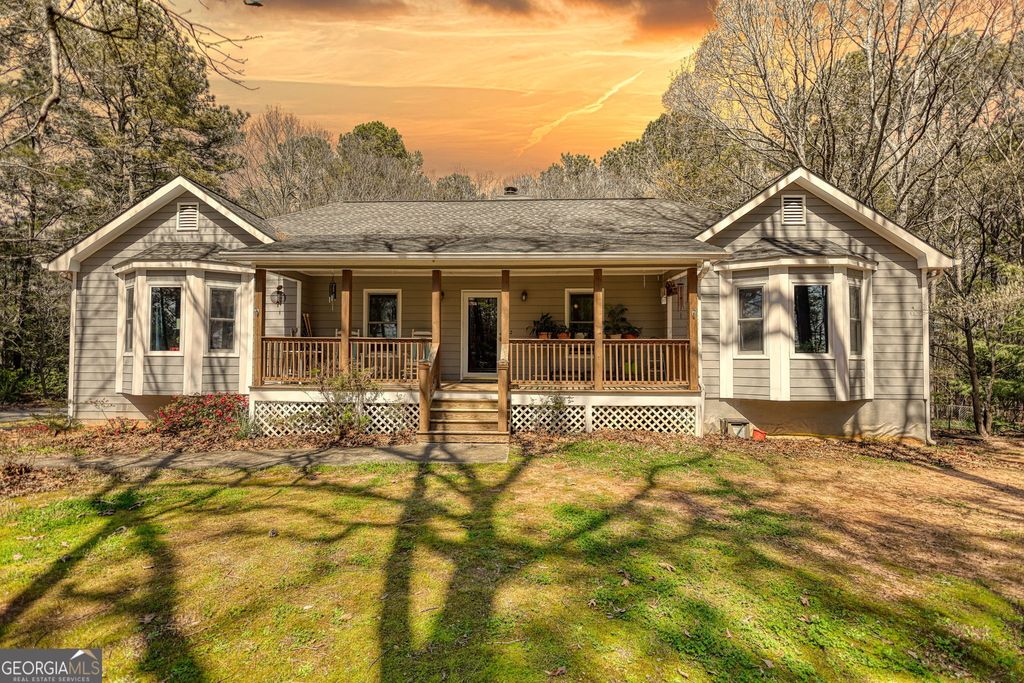 Photo of 2740 Dennard Rd NE, Conyers, GA 30013 (MLS # 10716859)