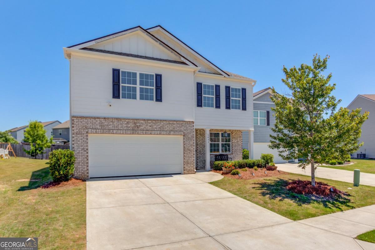 5453 Barberry Ave