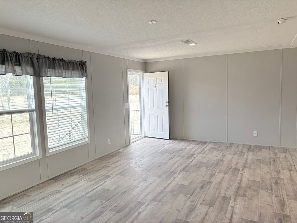 Photo of 1823 Rock Springs Rd, Dublin, GA 31021 (MLS # 10711589)