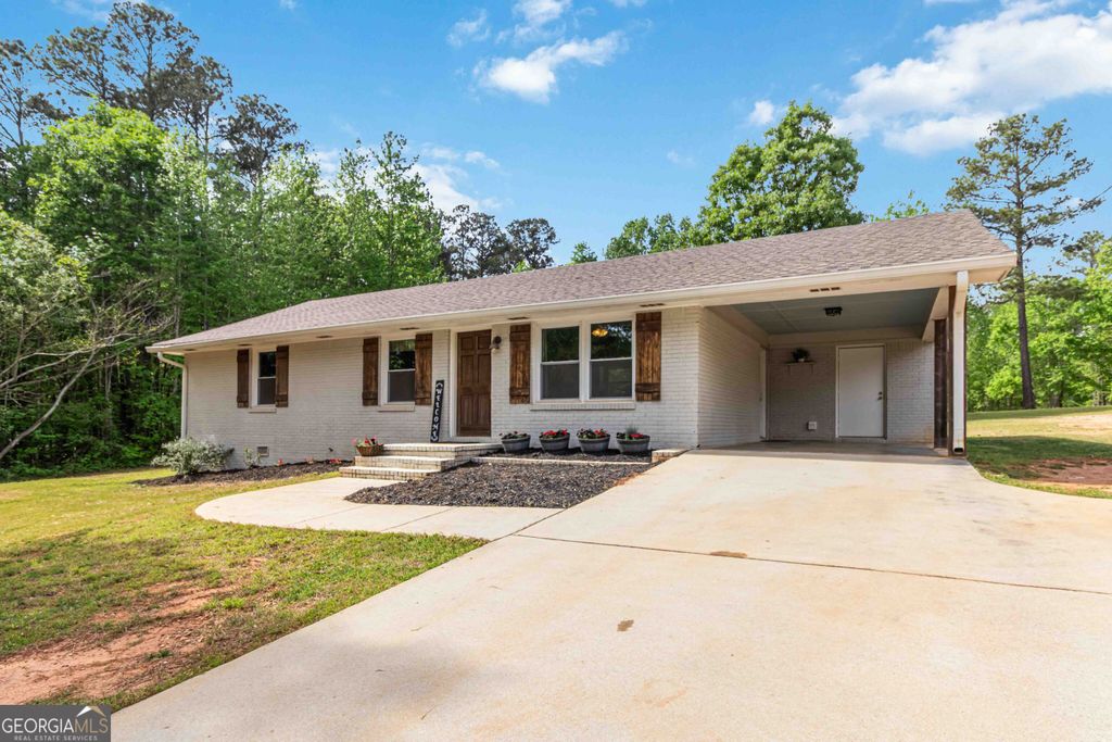 Photo of 899 simmons, social circle, GA 30025 (MLS # 10736439)