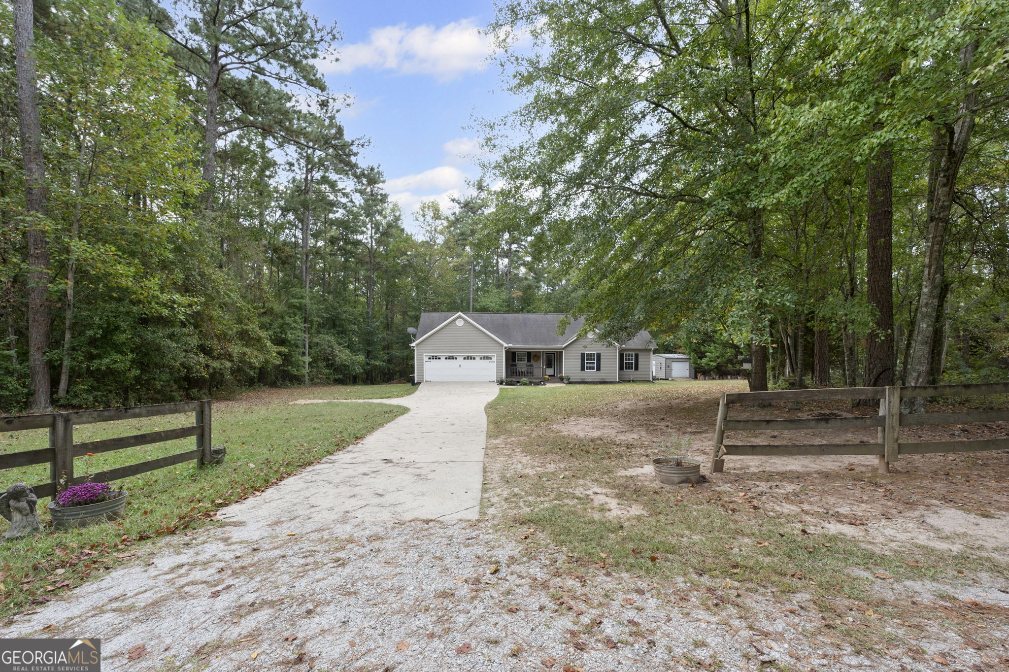 1302 Allen RD