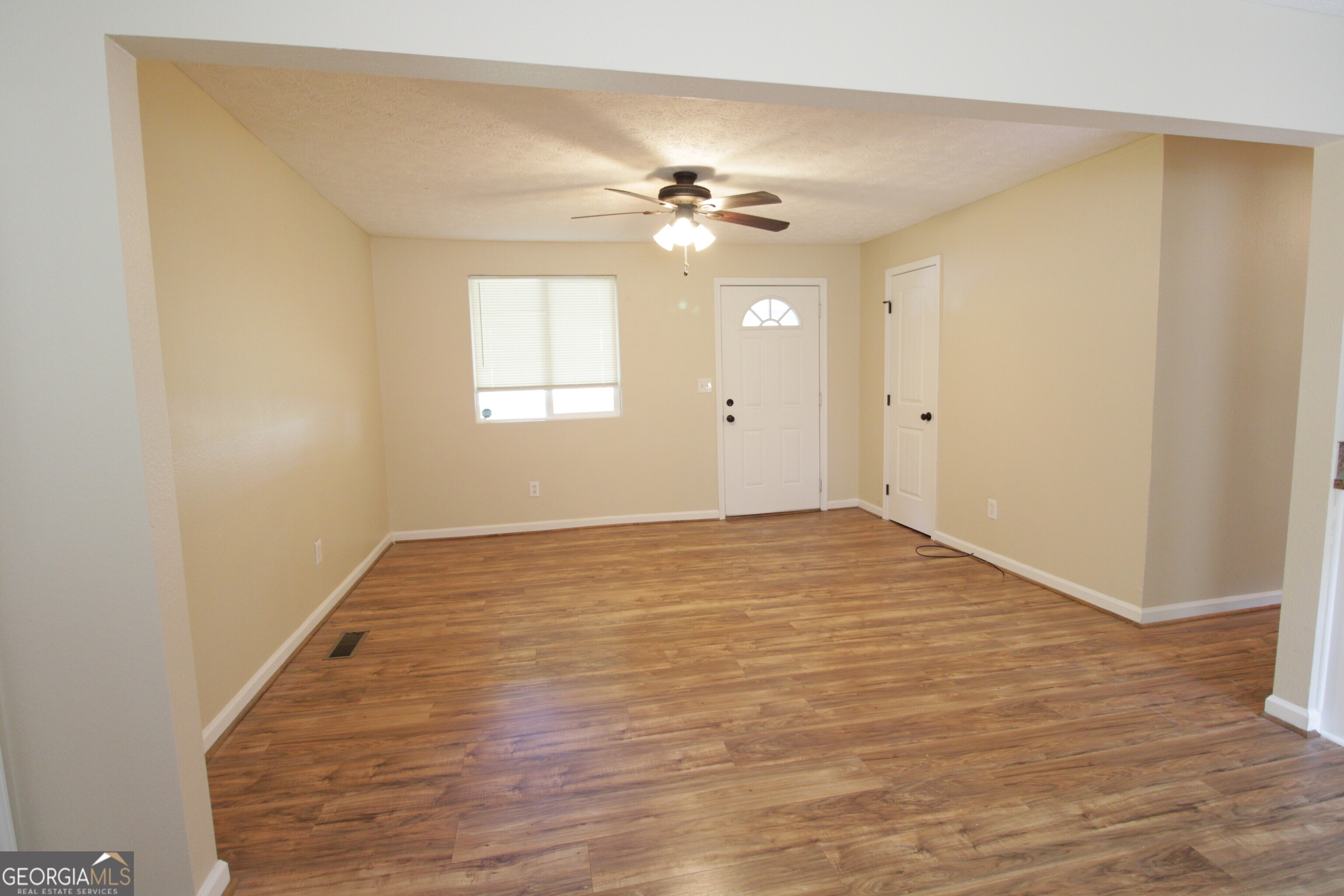 5636 Dearborn AVE