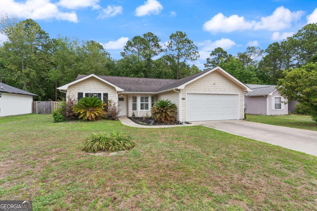 314 Lake Forest DR