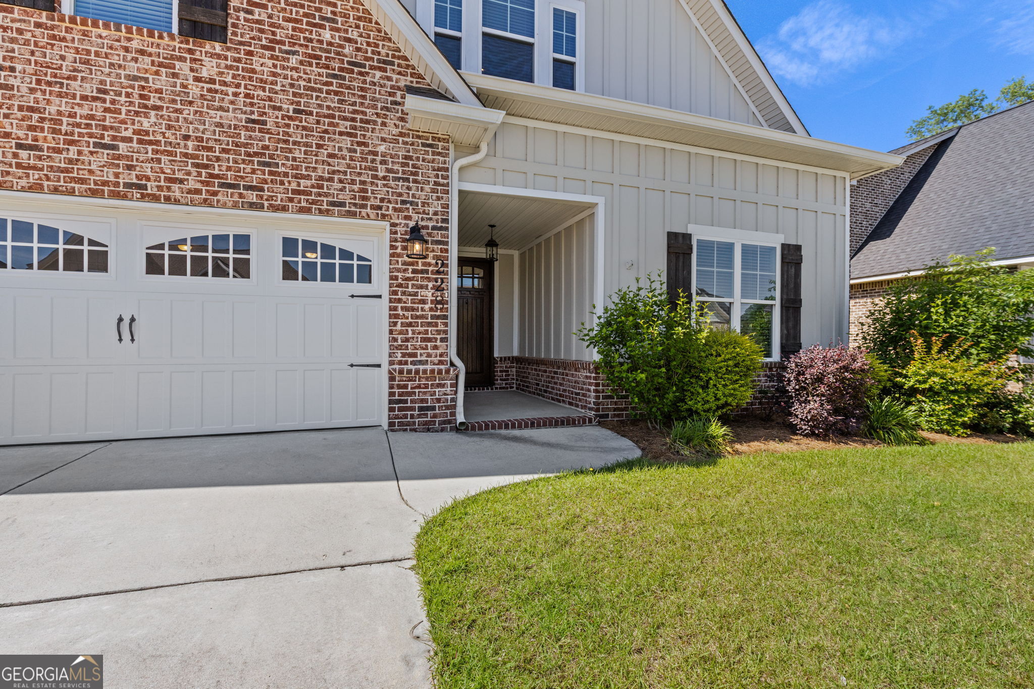 228 Perth CT