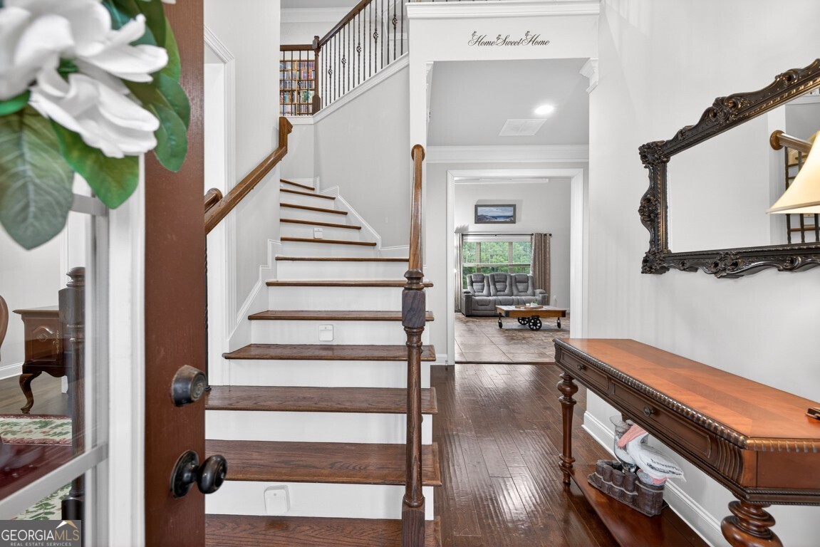 1393 Silver Thorne CT