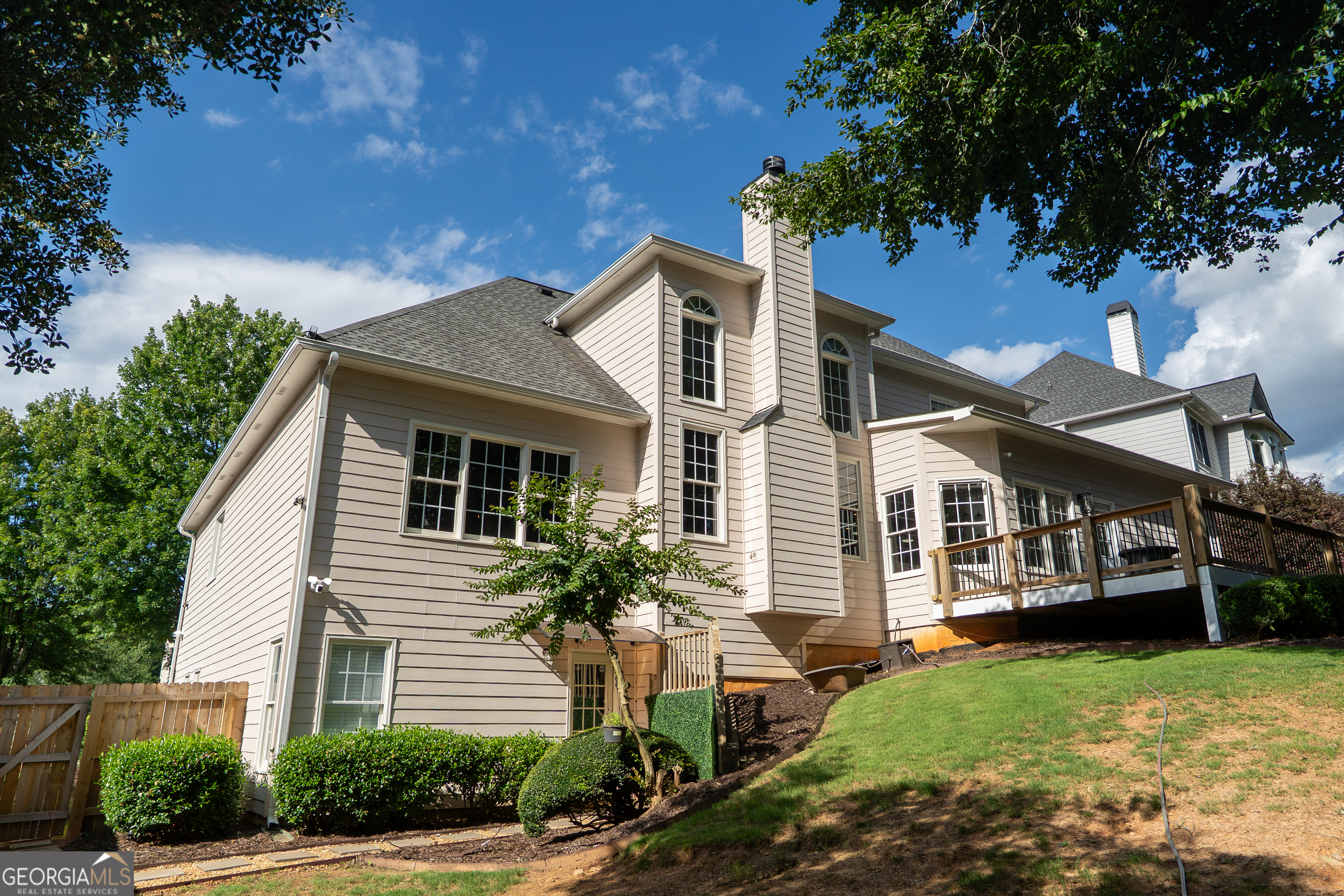 MORNINGBROOKE - Residential