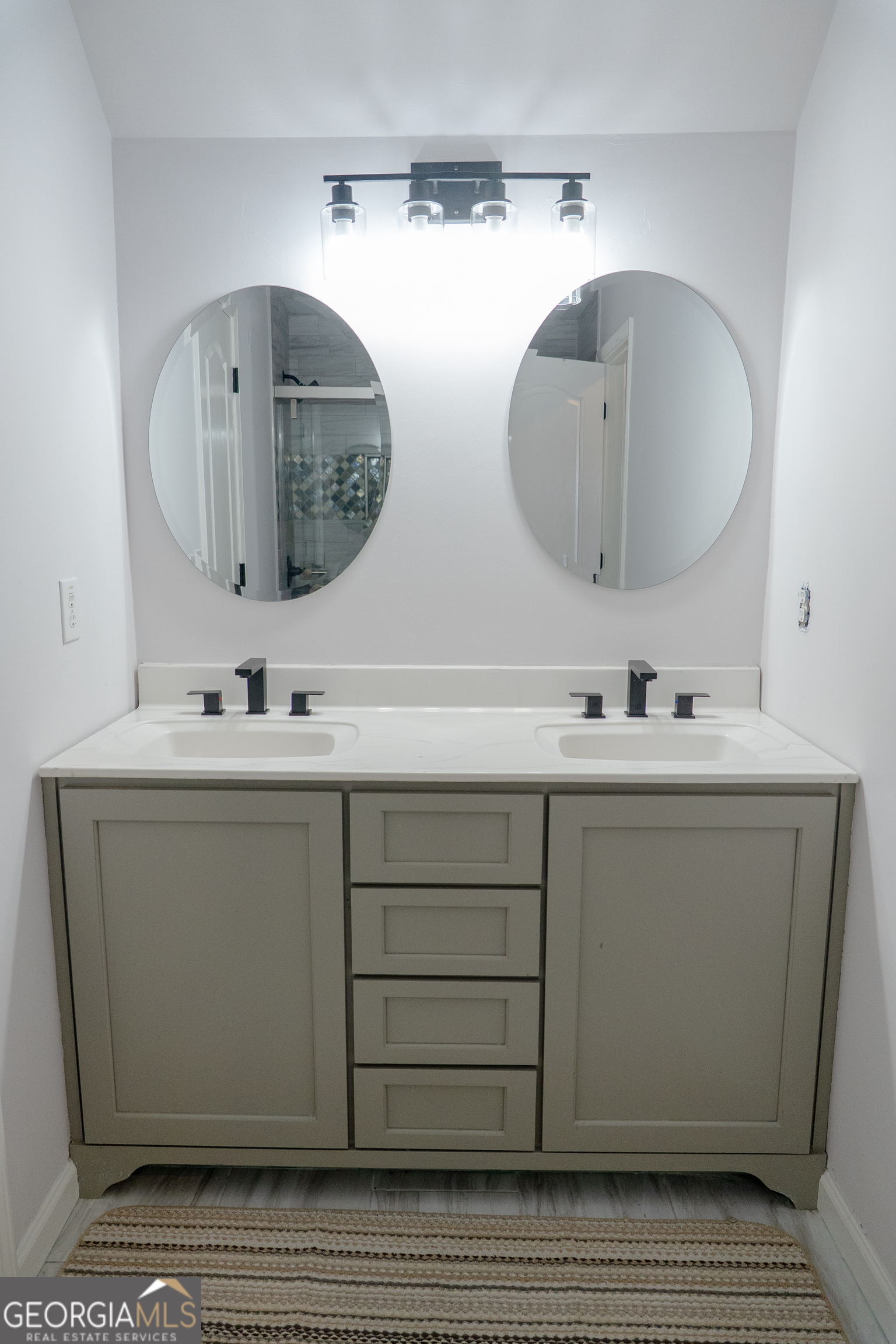 MORNINGBROOKE - Residential