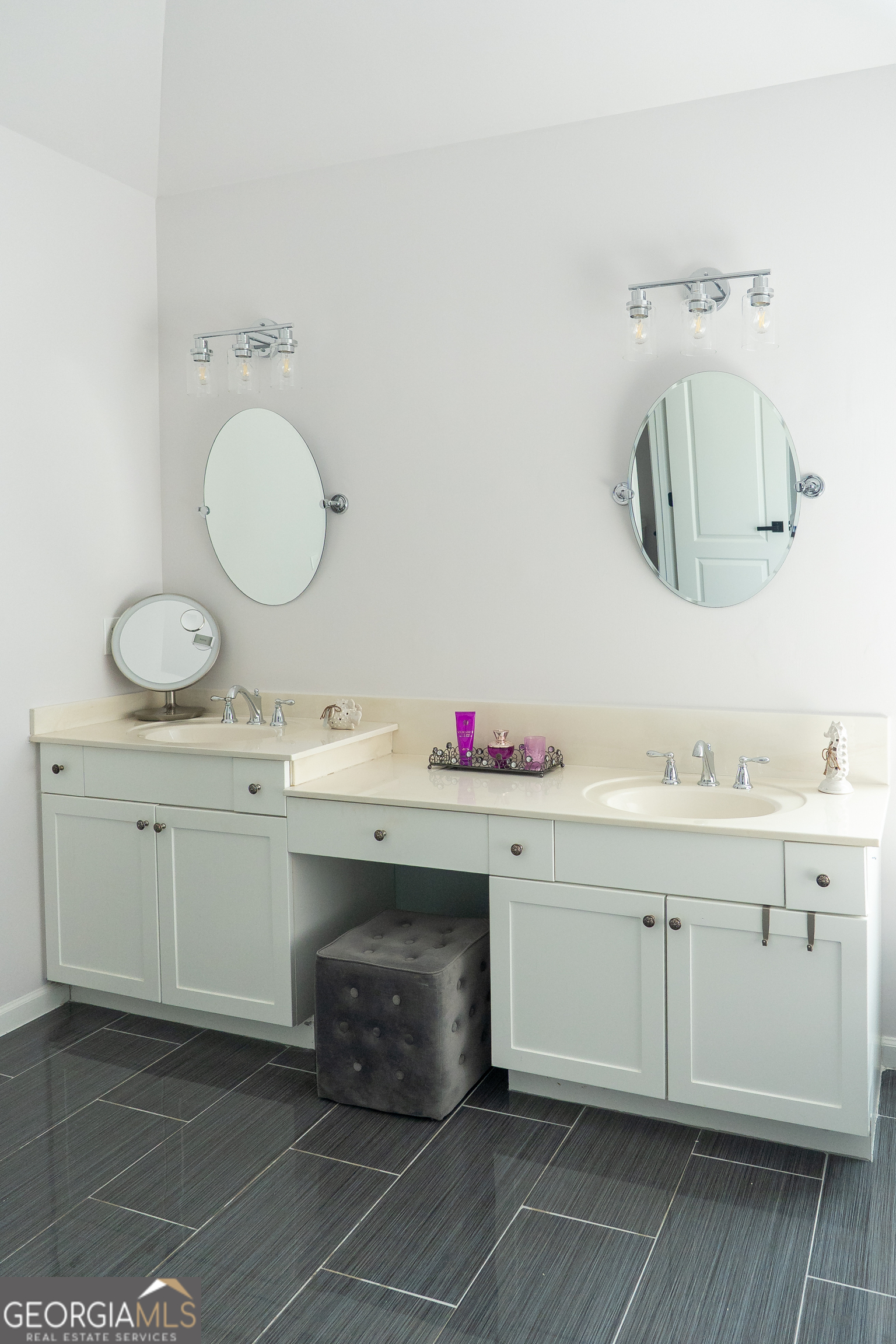 MORNINGBROOKE - Residential