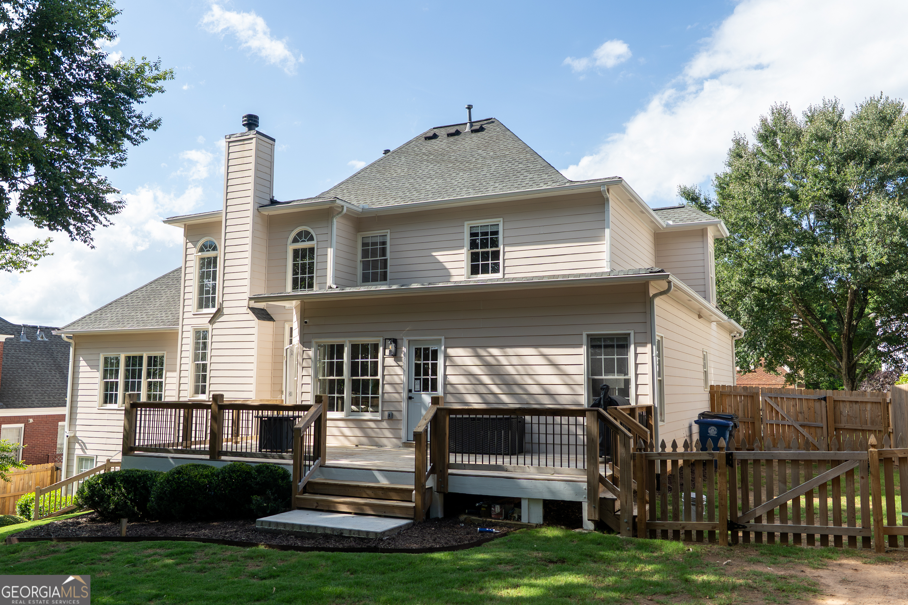 MORNINGBROOKE - Residential