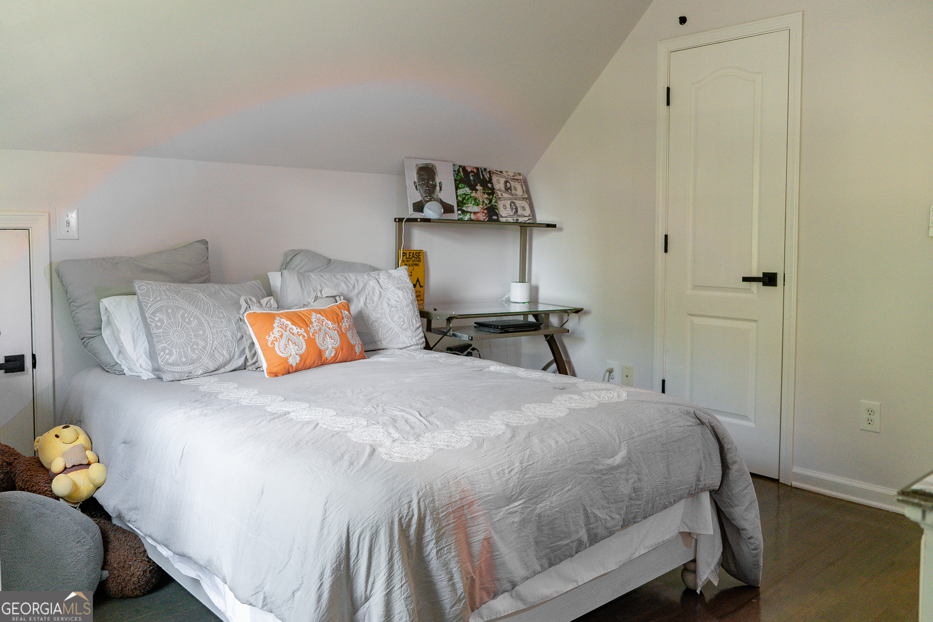 MORNINGBROOKE - Residential