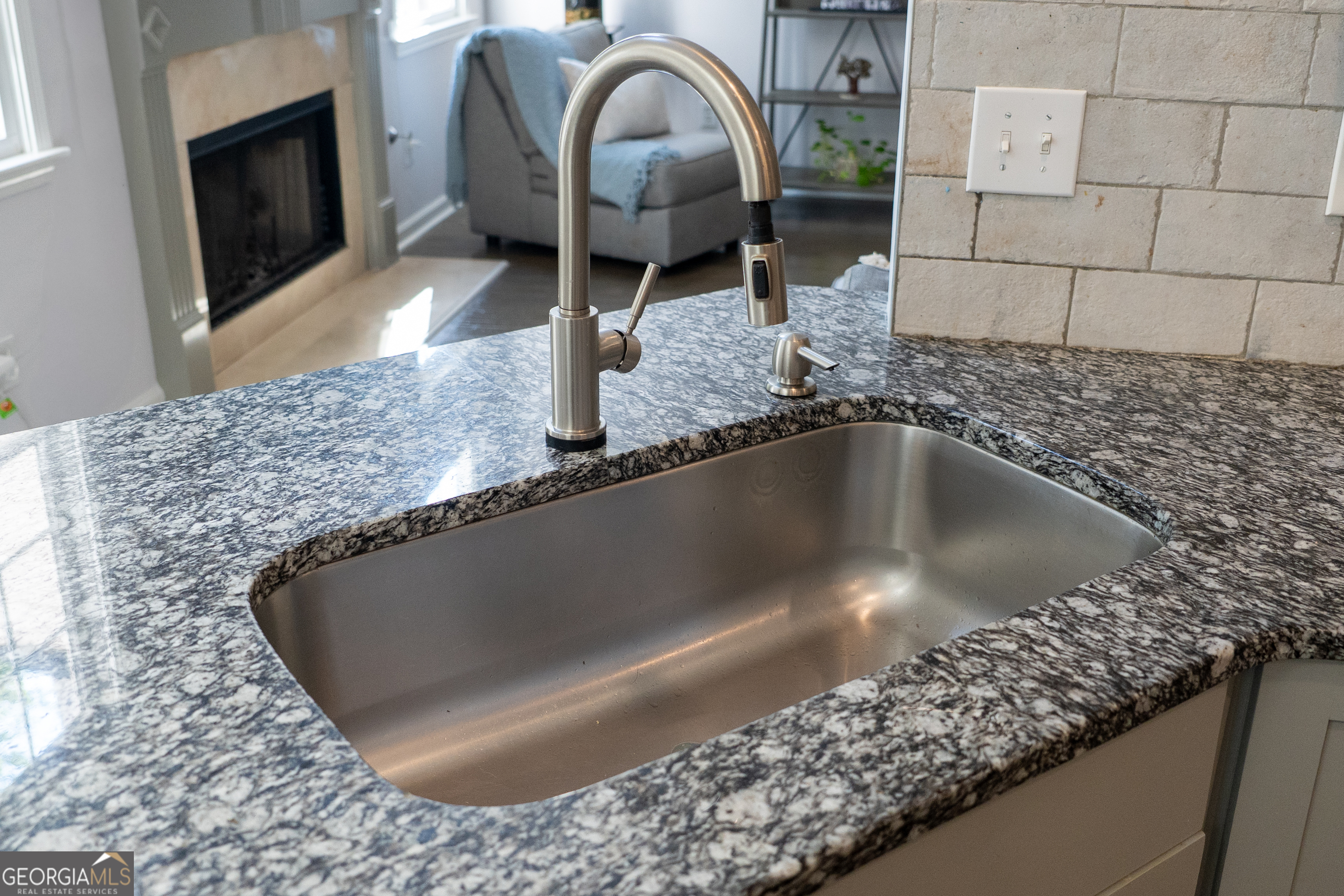 MORNINGBROOKE - Residential