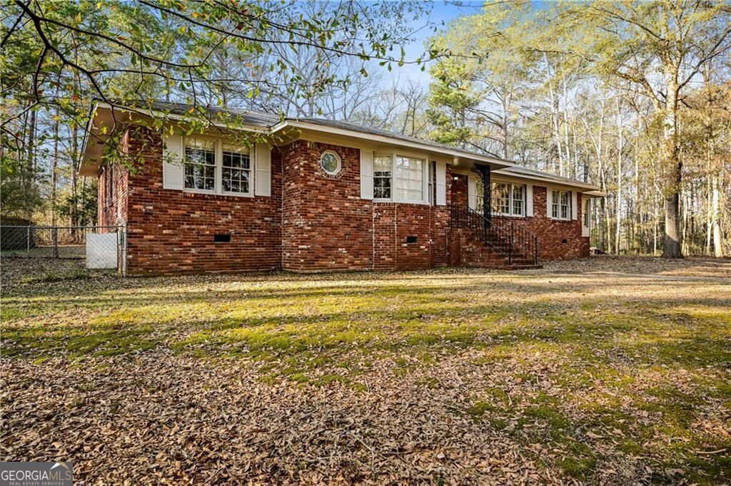 Photo of 14340 Brown Bridge Road, Covington, GA 30016 (MLS # 10660394)
