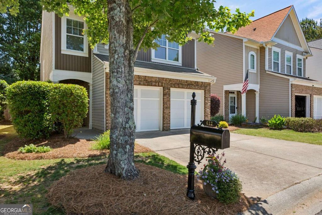 Photo of 612 Laurel Bend, Canton, GA 30114 (MLS # 10766899)