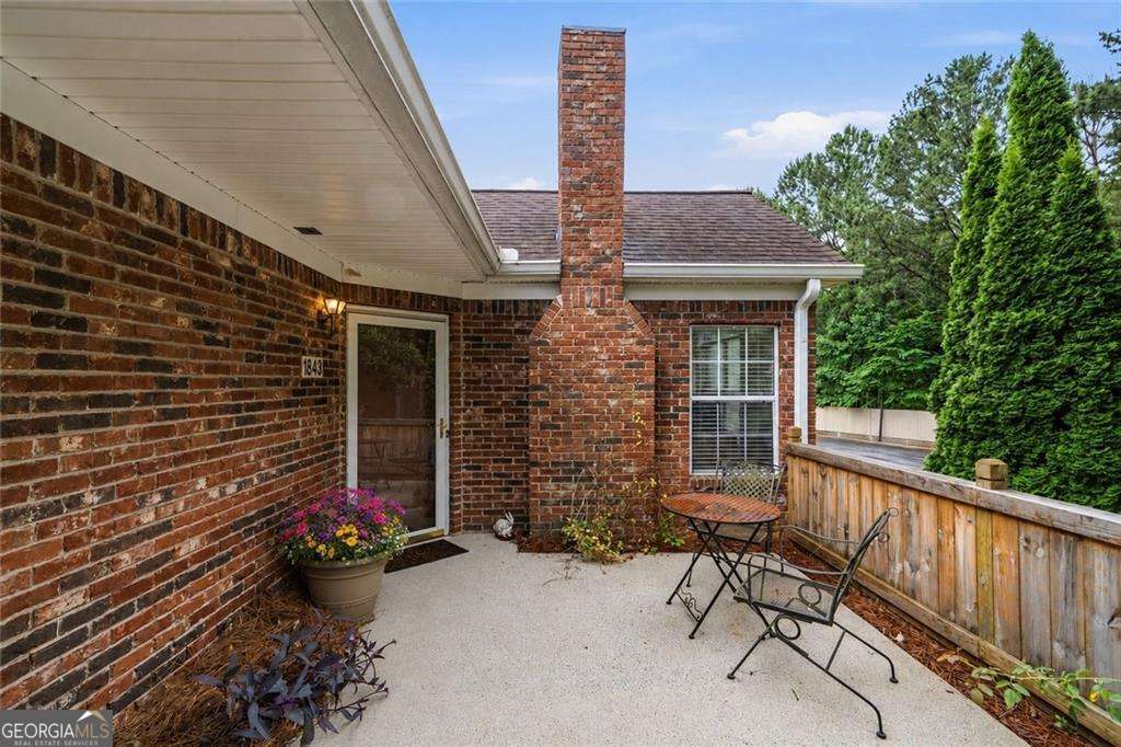 1843 Kolb Farm CIR SW