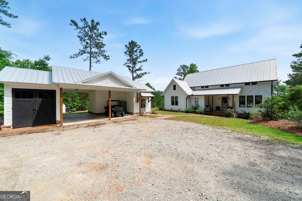 122 Island Creek DR NE