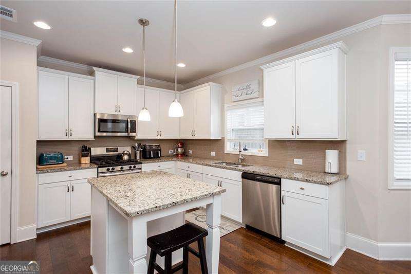 637 Little Bear LOOP