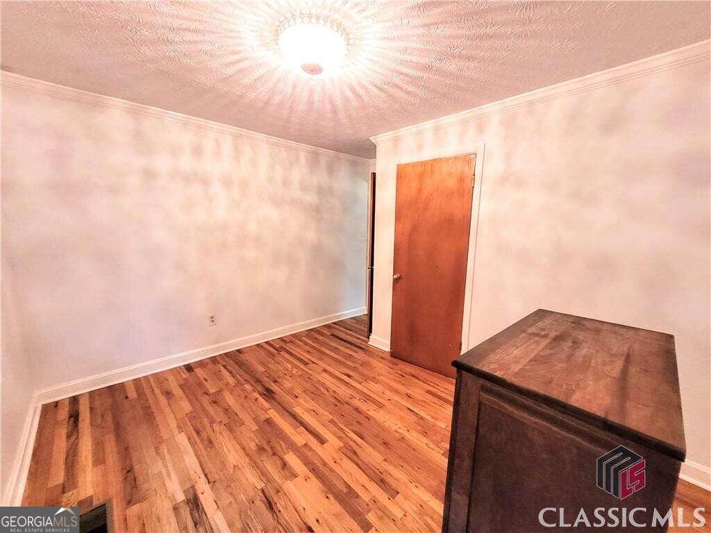 Picture for the property 10277186, 3 beds, 2 baths