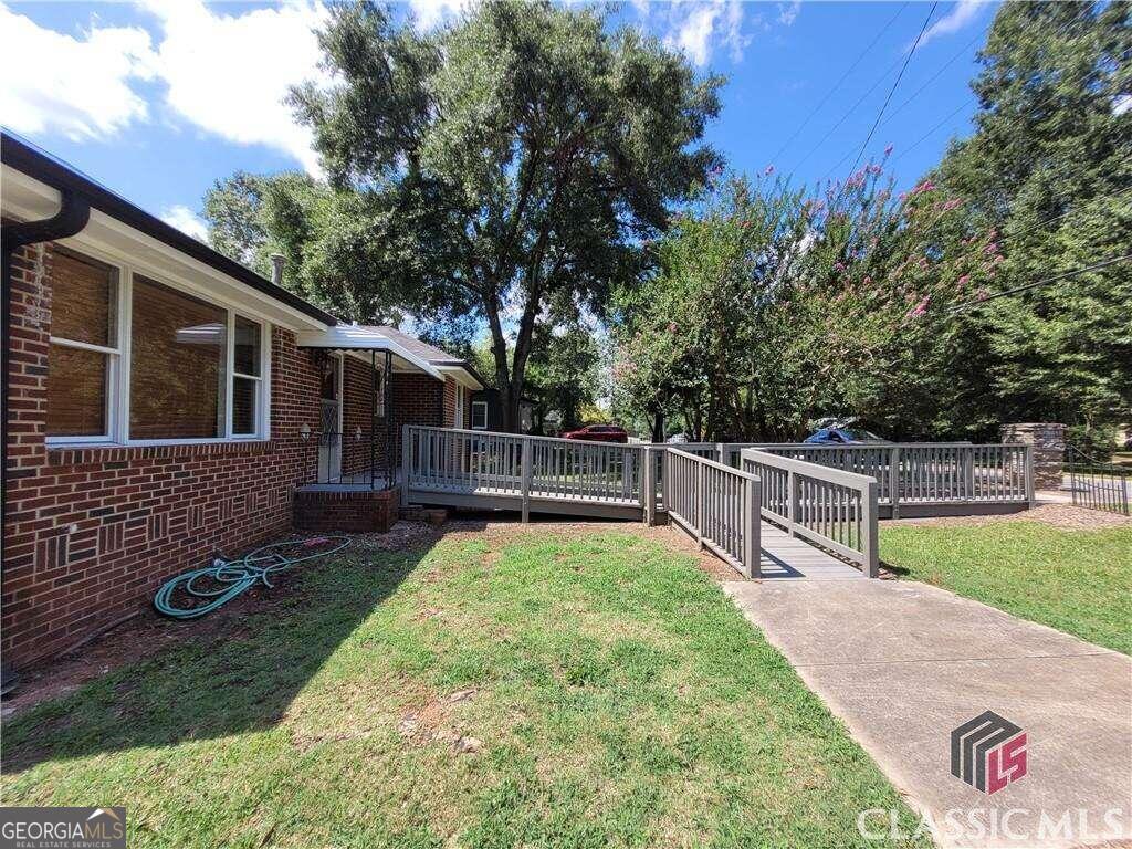 Picture for the property 10277186, 3 beds, 2 baths