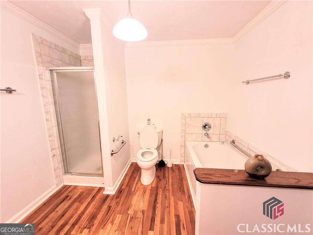 Picture for the property 10277186, 3 beds, 2 baths