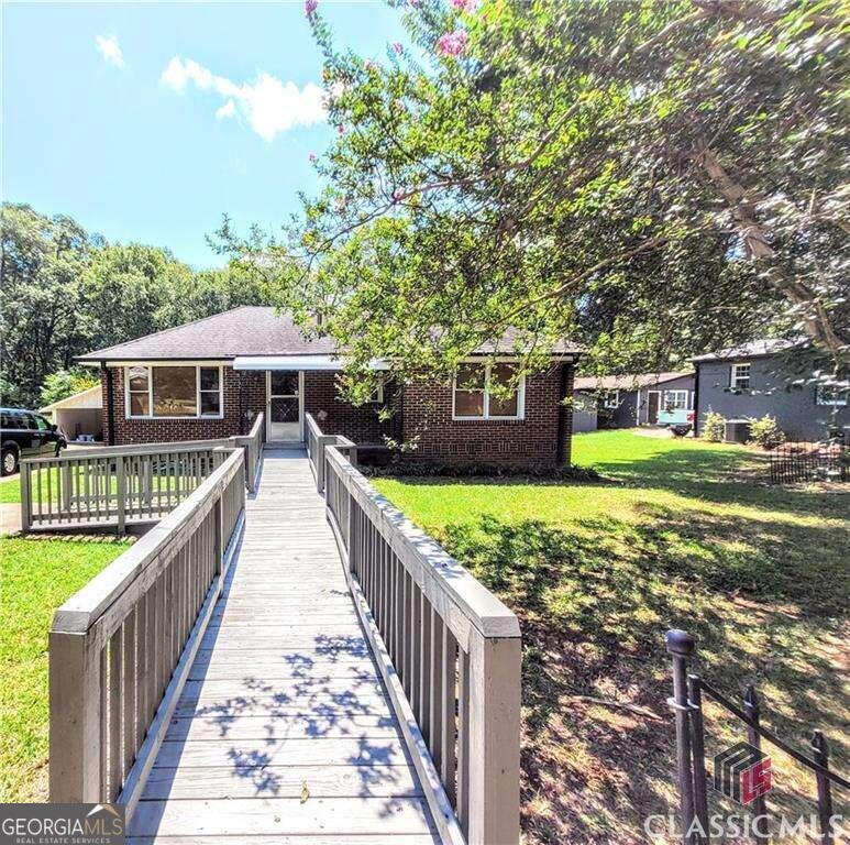 Picture for the property 10277186, 3 beds, 2 baths