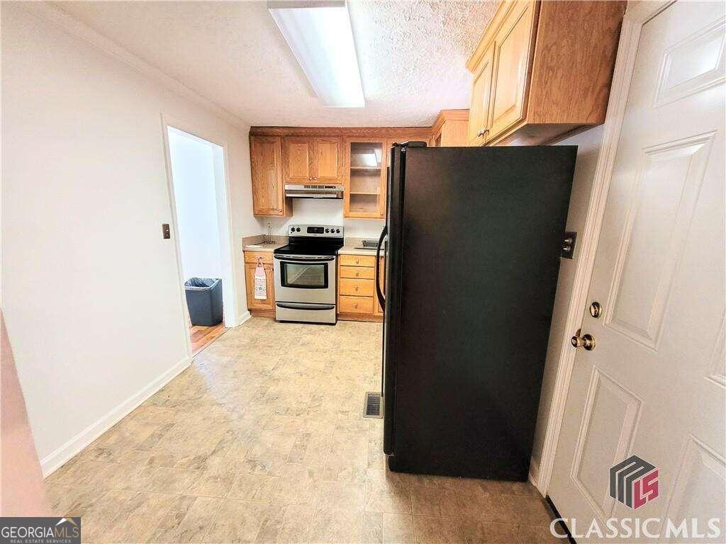 Picture for the property 10277186, 3 beds, 2 baths