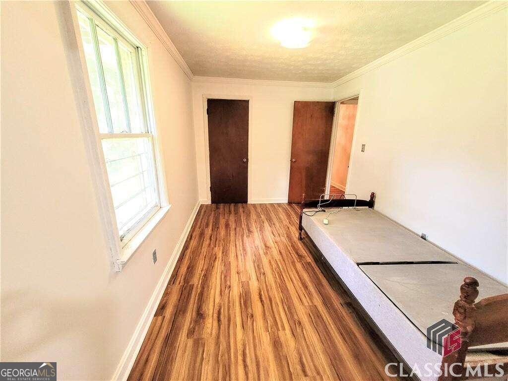 Picture for the property 10277186, 3 beds, 2 baths