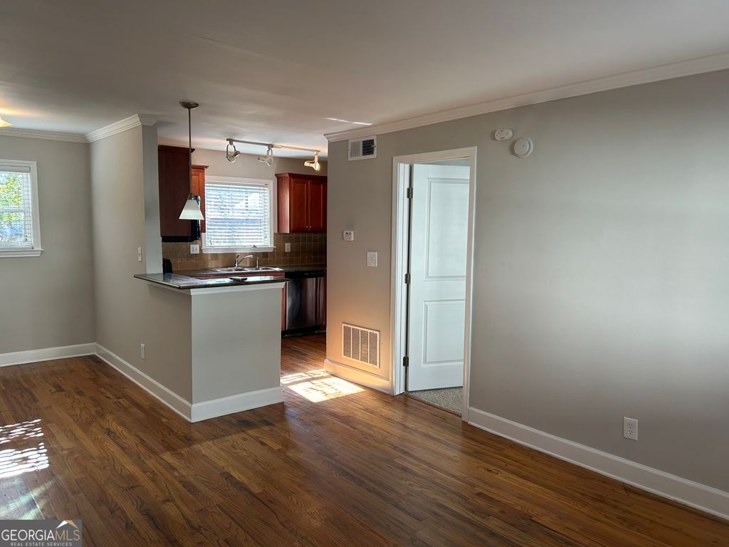 Photo of 48 Peachtree Avenue NE # 314, Atlanta, GA 30305 (MLS # 10682678)