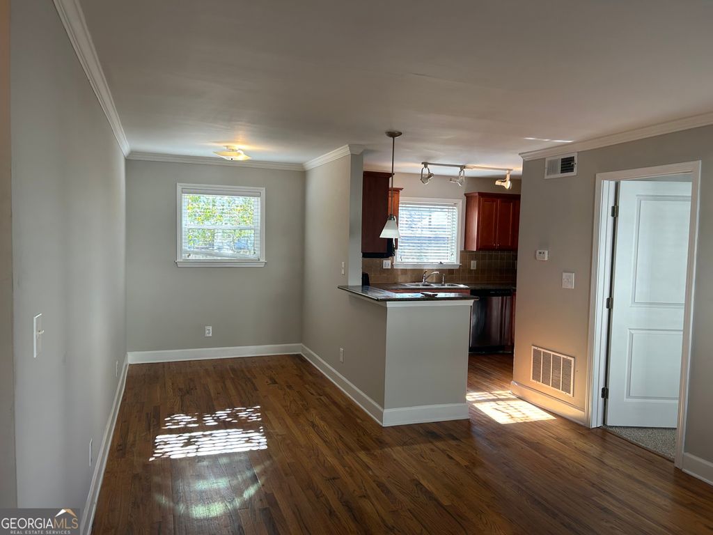 Photo of 48 Peachtree Avenue NE # 314, Atlanta, GA 30305 (MLS # 10682678)