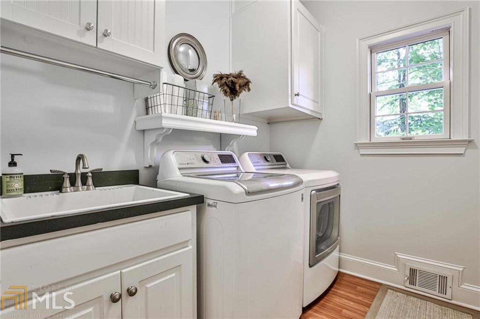 Great Lakes - Residential
