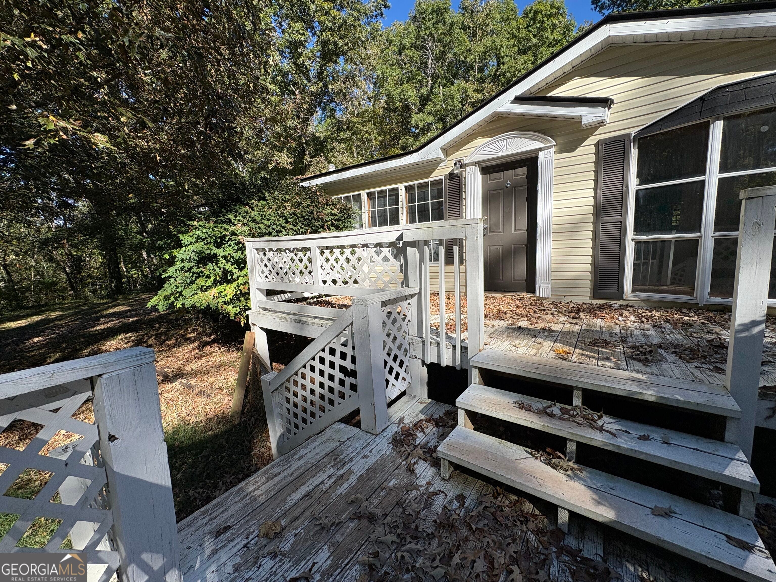 227 Lancelot RD