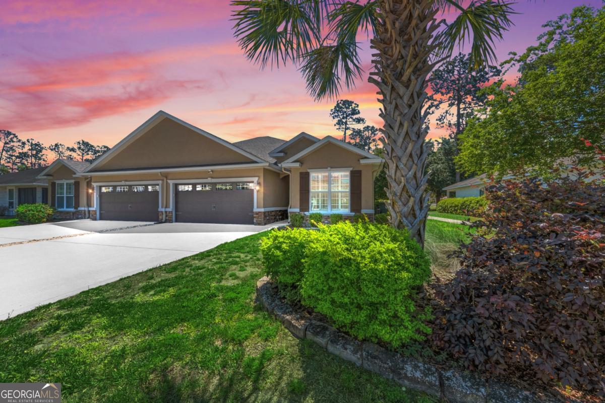 624 Eagle BLVD