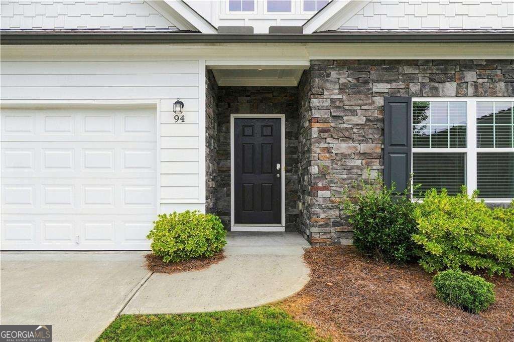 94 Sanctuary PL