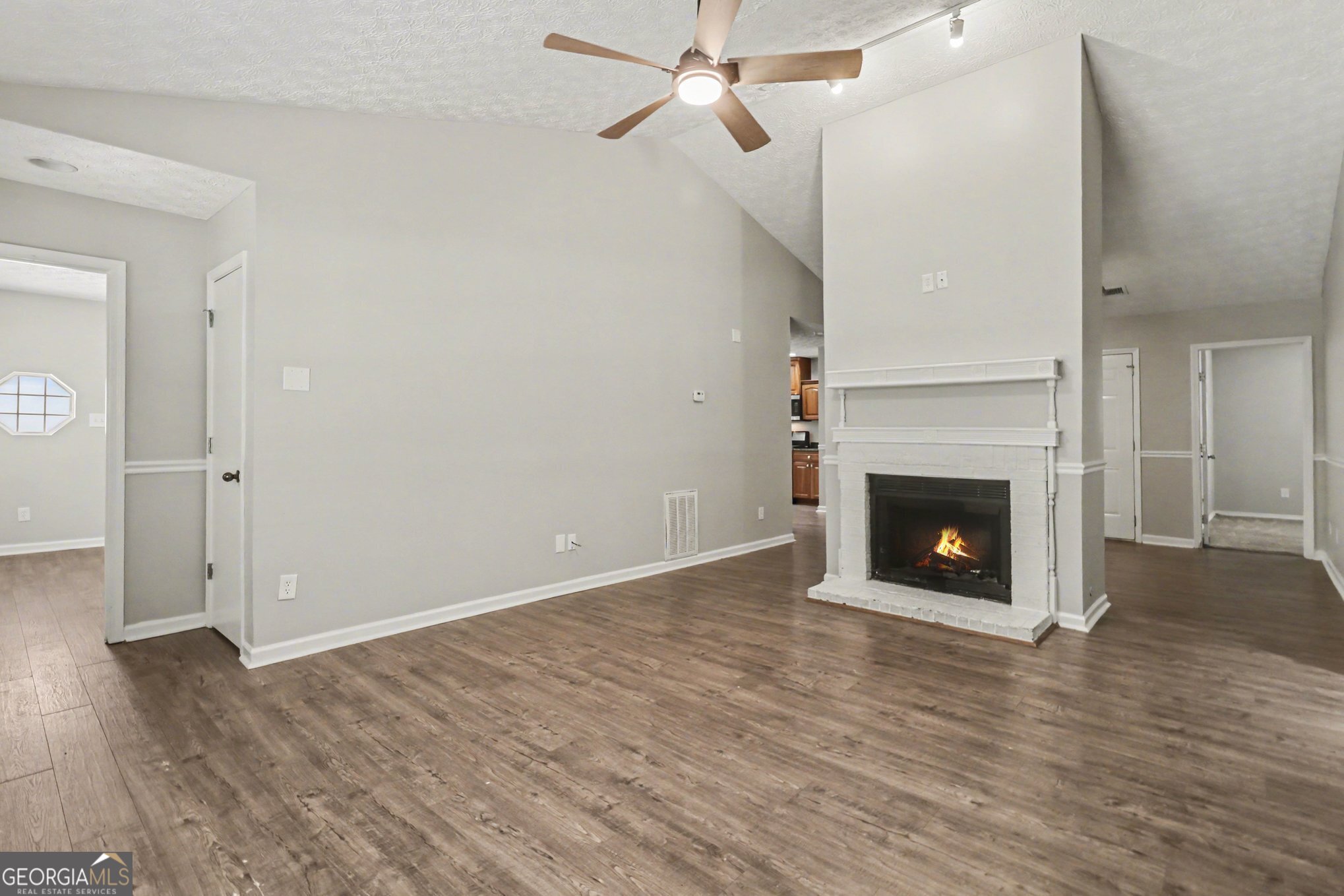 627 Towngate BLVD