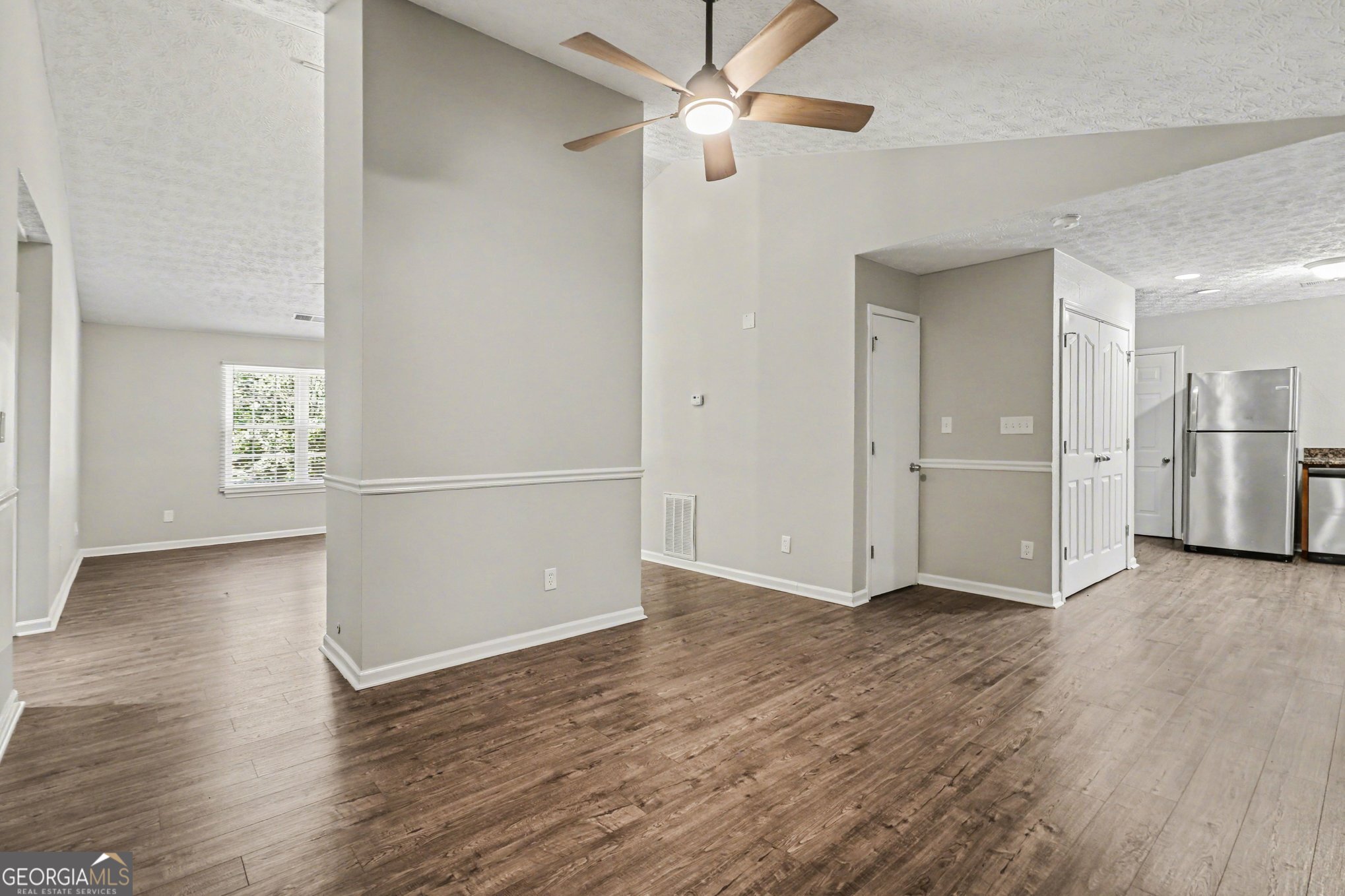 627 Towngate BLVD